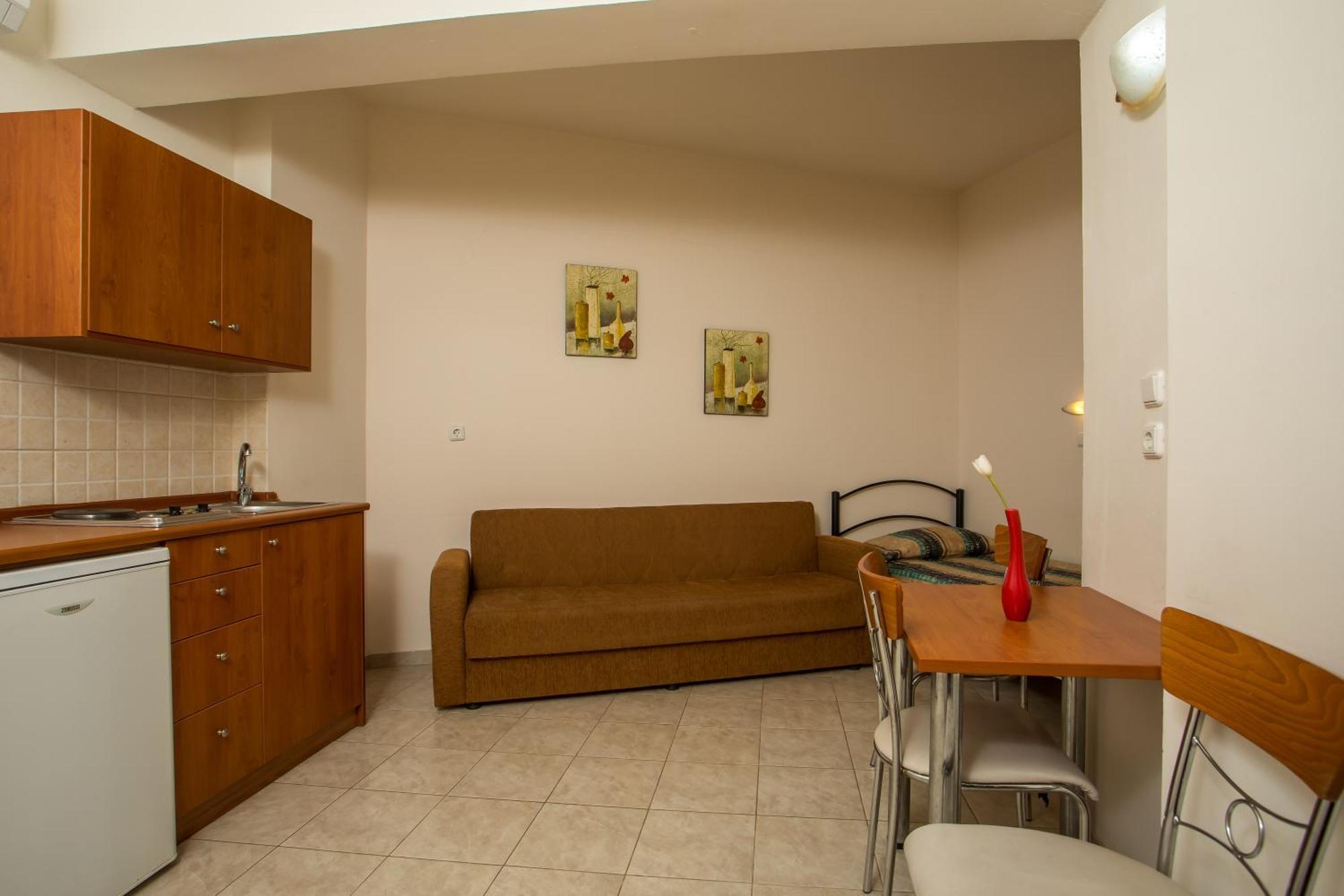 Al Mare Apartments Afantou Exteriér fotografie