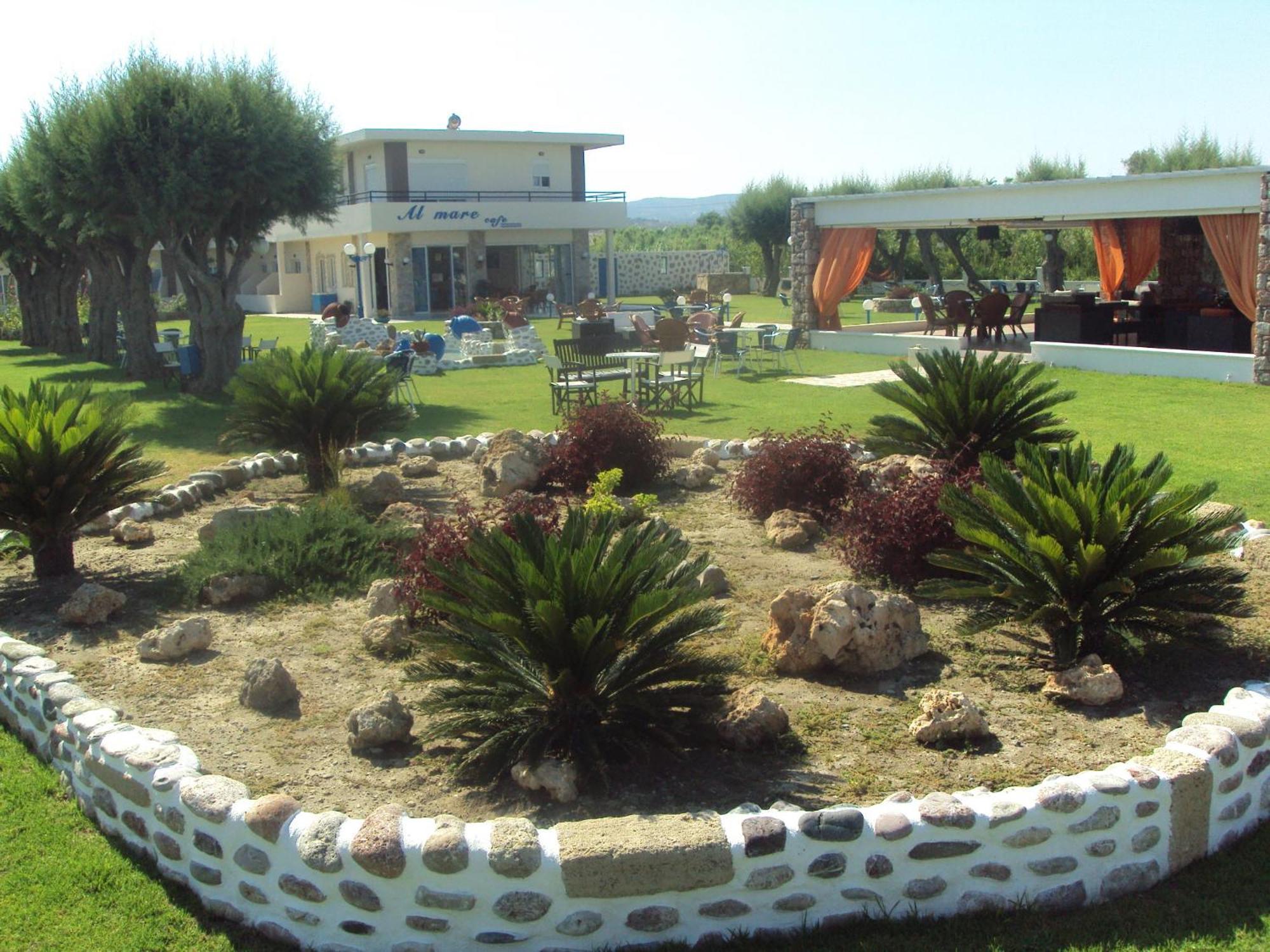Al Mare Apartments Afantou Exteriér fotografie