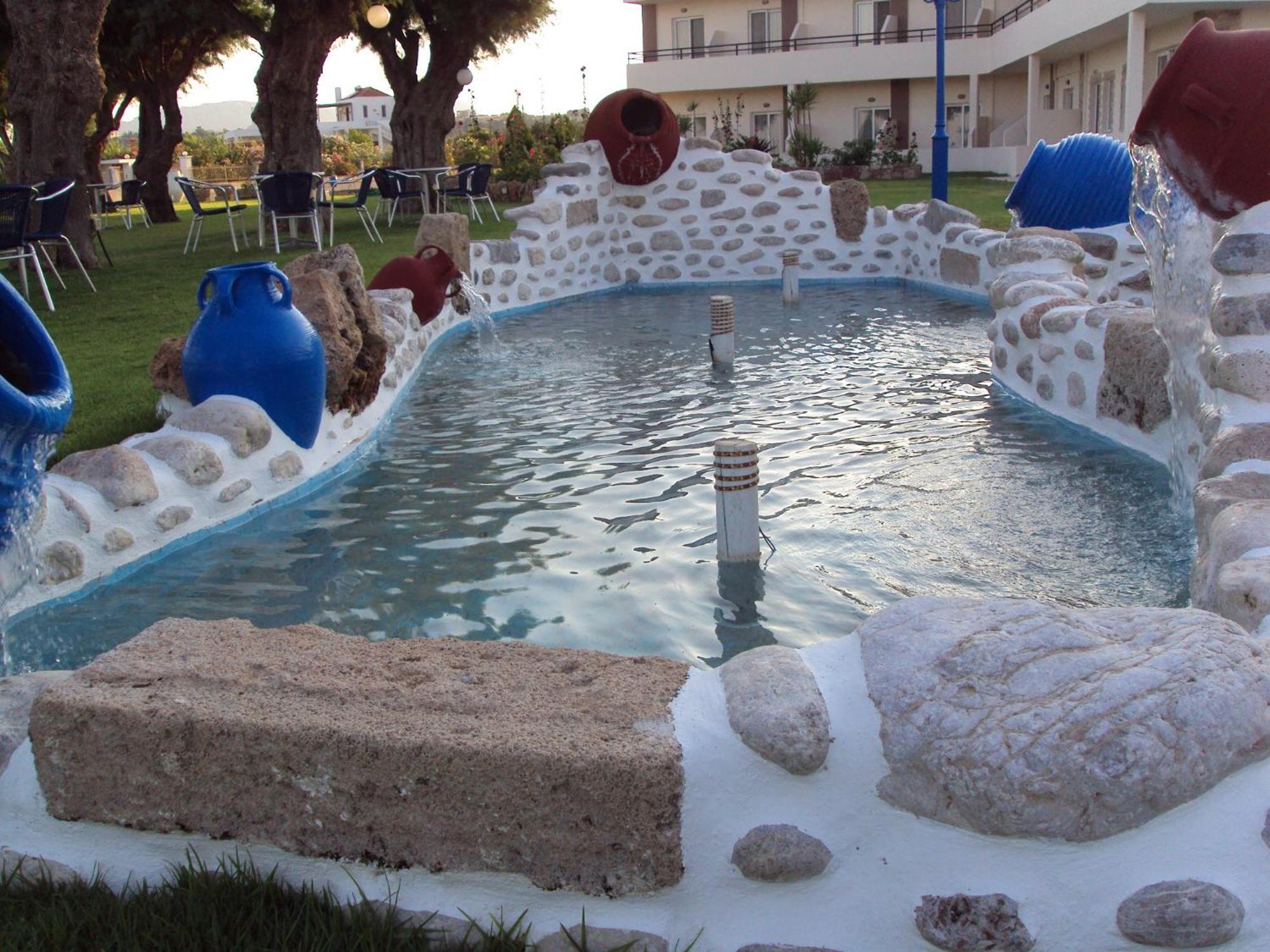 Al Mare Apartments Afantou Exteriér fotografie