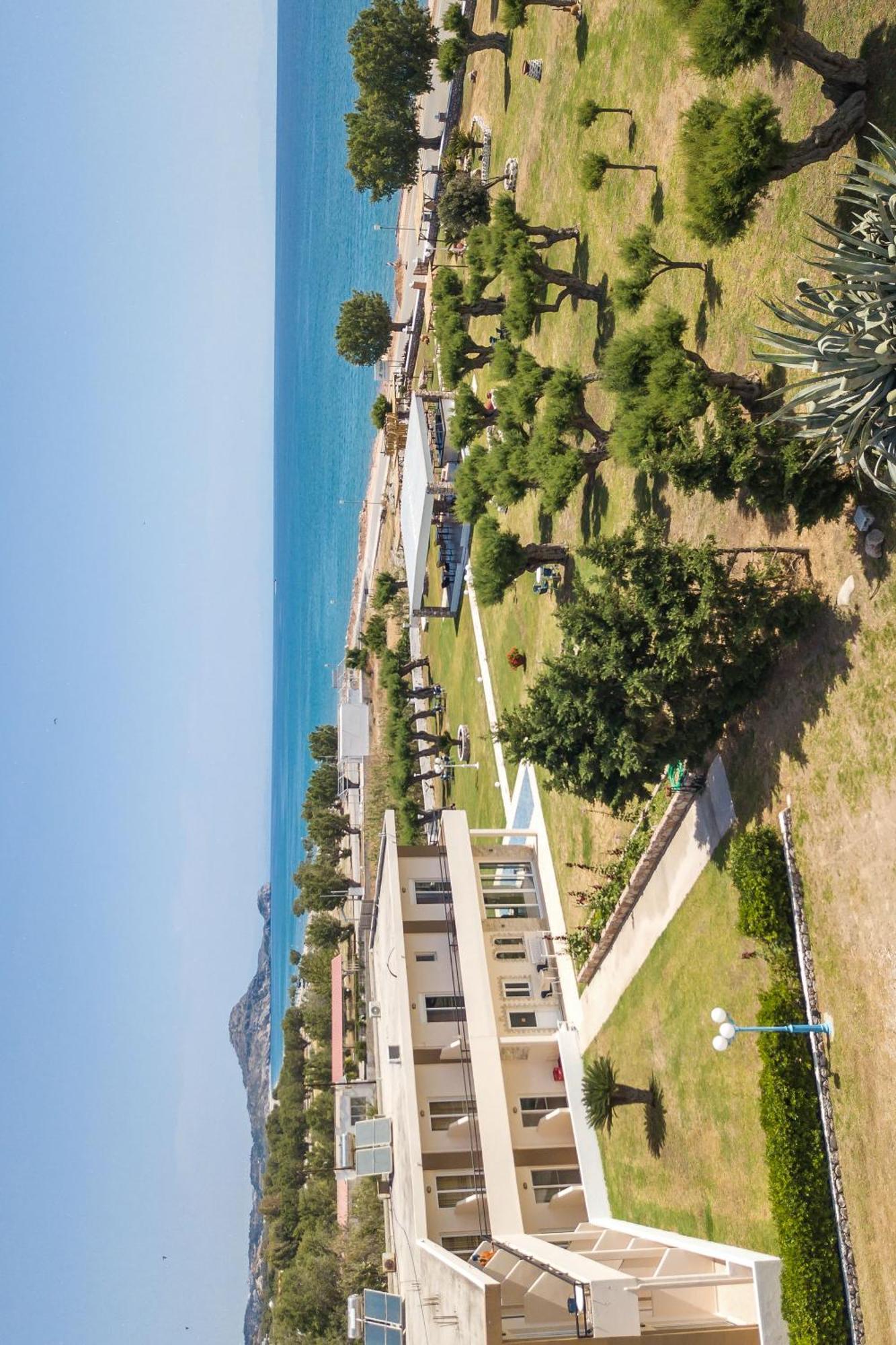 Al Mare Apartments Afantou Exteriér fotografie