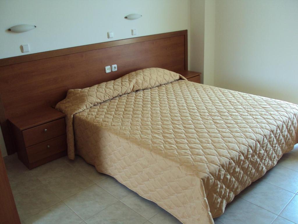 Al Mare Apartments Afantou Pokoj fotografie